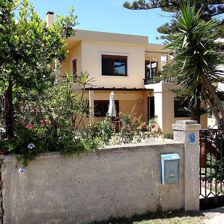 Apartment By The Sea Като-Даратсо Экстерьер фото