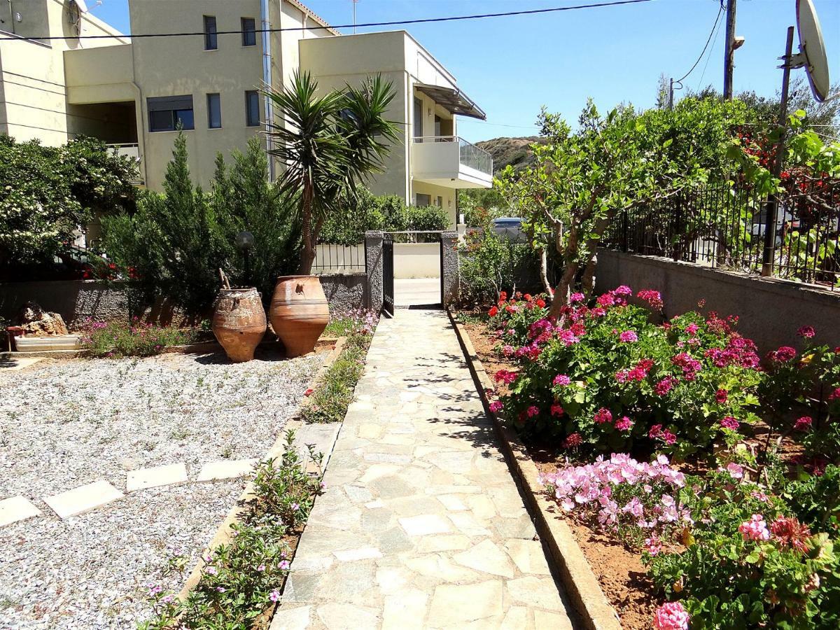 Apartment By The Sea Като-Даратсо Экстерьер фото